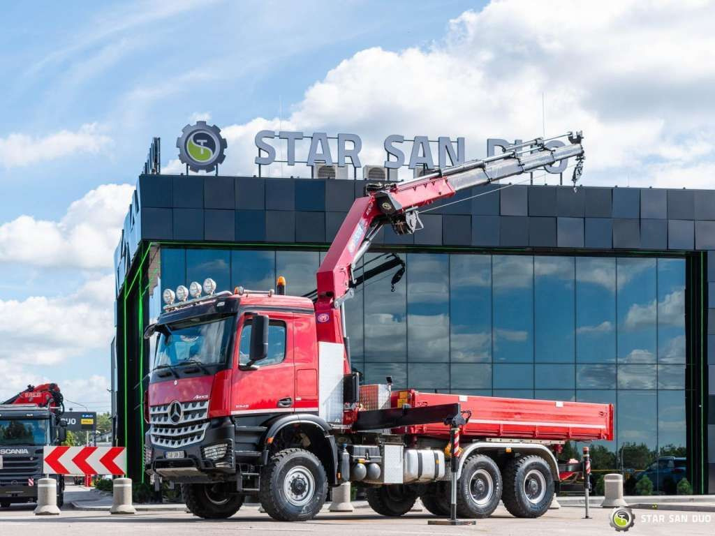 Mercedes-Benz AROCS 3345 6x6 HMF 3220 Winch Crane tipper - Crane truck: picture 3 Mercedes-Benz AROCS 3345 6x6 HMF 3220 Winch Crane tipper - Crane truck: picture 3