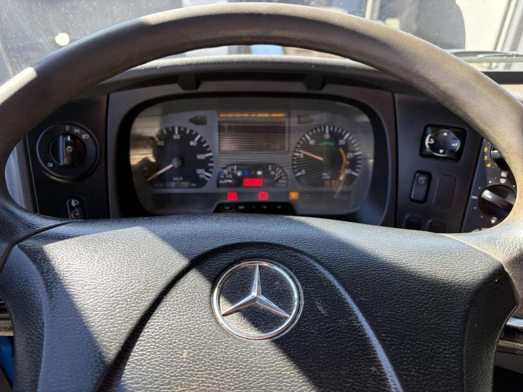 Lease a  Mercedes-Benz  AXOR 1824 4x4 PALFINGER PK 8500 Crane Kran Mercedes-Benz  AXOR 1824 4x4 PALFINGER PK 8500 Crane Kran: picture 18