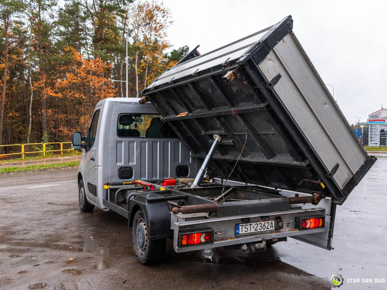 - Tipper: picture 5 - Tipper: picture 5