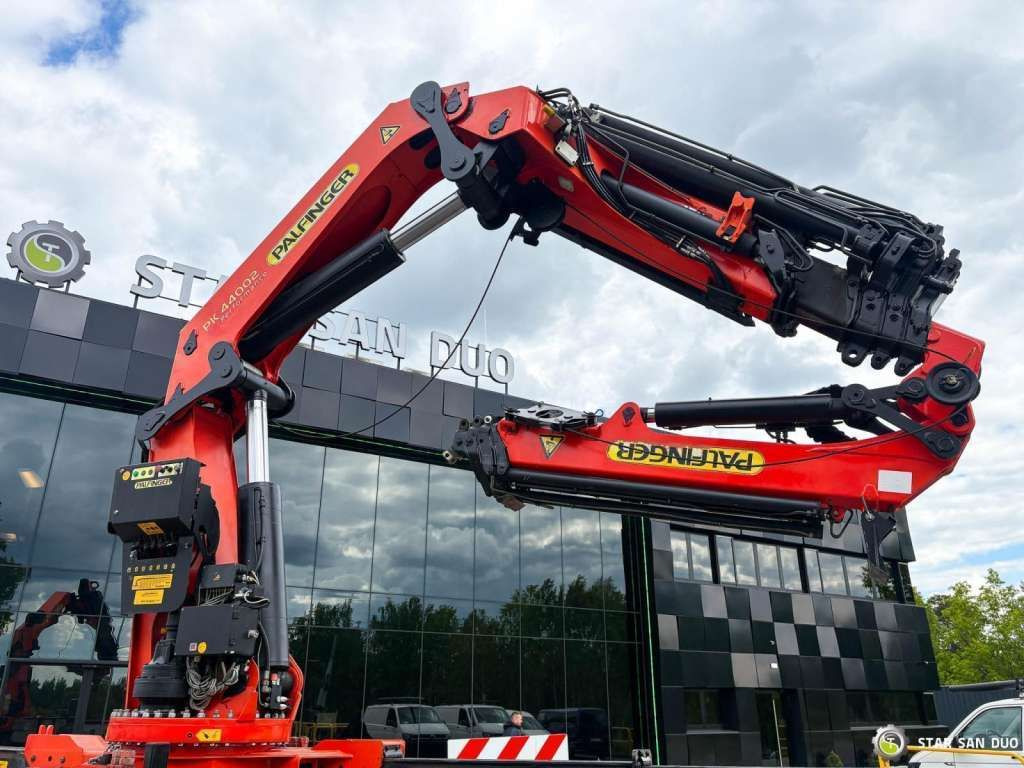 Crane truck Scania  R143 HL 6x2 PALFINGER PK44002 Crane Kran: picture 24