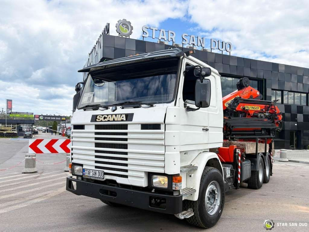 Crane truck Scania  R143 HL 6x2 PALFINGER PK44002 Crane Kran: picture 9