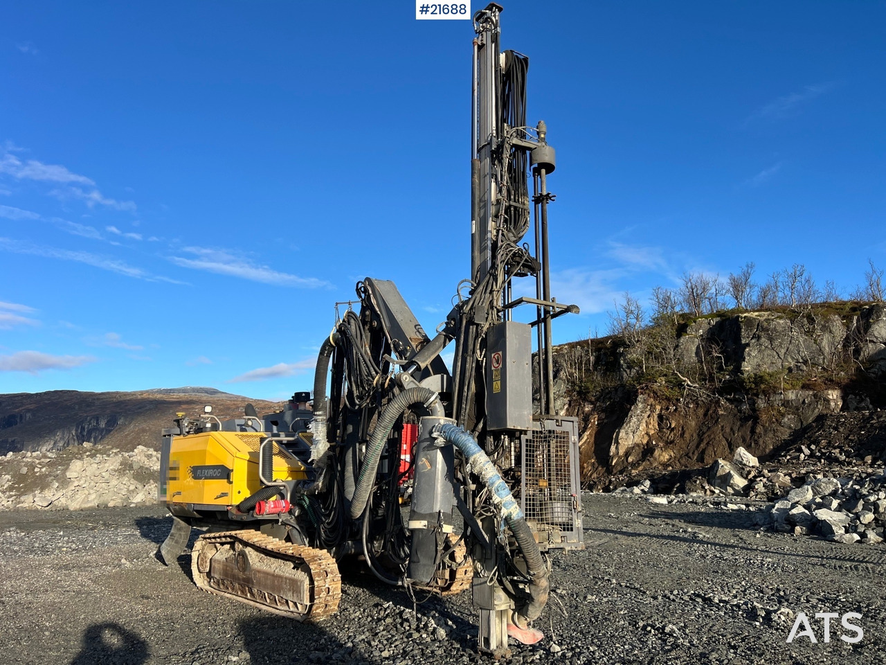 Atlas Copco T35R-01 Borerigg m/ cop 2540 hammer, sliper og Leica gps - Drilling rig: picture 4 Atlas Copco T35R-01 Borerigg m/ cop 2540 hammer, sliper og Leica gps - Drilling rig: picture 4