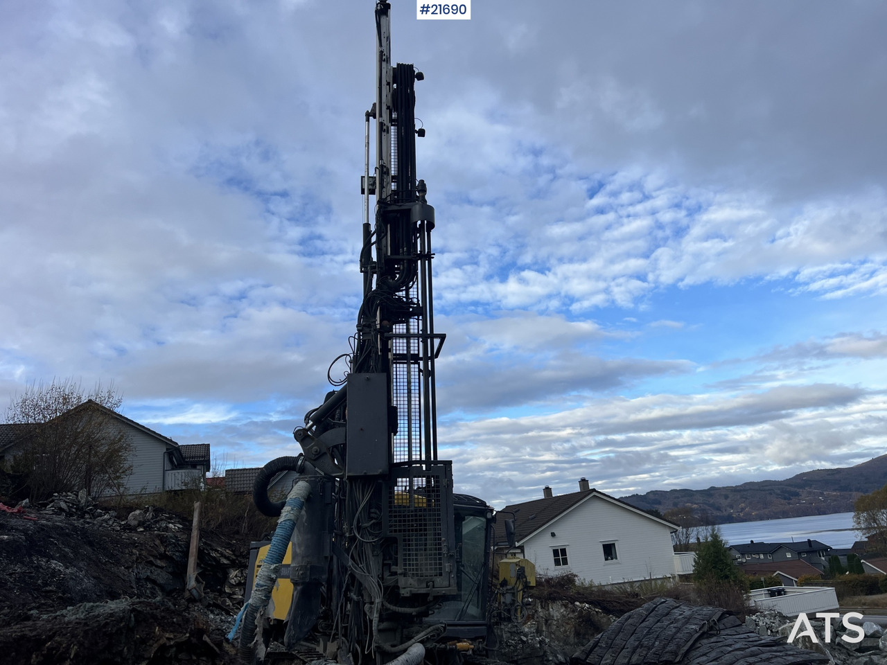 Atlas Copco smartroc T40-11 Borerigg m/ 2560 hammer, CME sliper og Leica gps - Drilling rig: picture 4 Atlas Copco smartroc T40-11 Borerigg m/ 2560 hammer, CME sliper og Leica gps - Drilling rig: picture 4