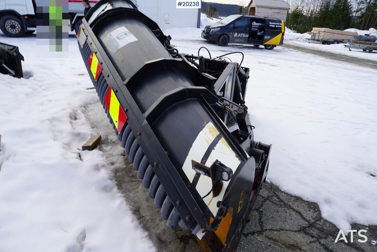 Tellefsdal Plog - Attachment for Truck: picture 1 Tellefsdal Plog - Attachment for Truck: picture 1