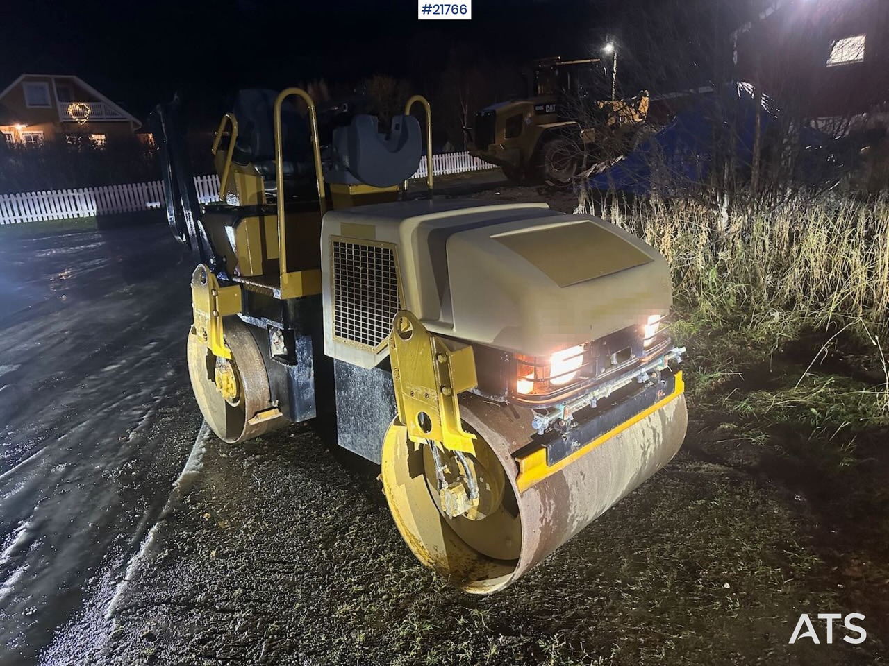 CAT Vals - Road roller: picture 1 CAT Vals - Road roller: picture 1