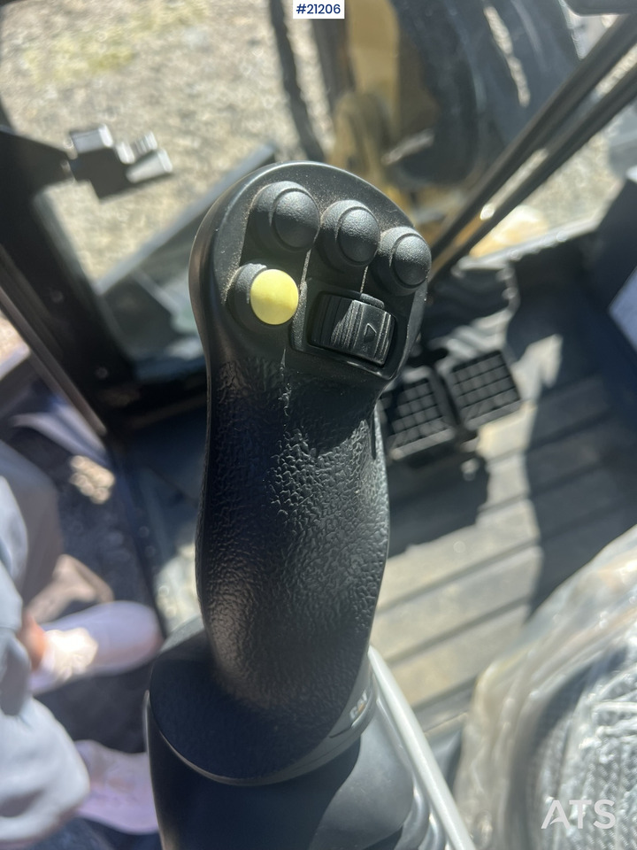 Lease a Caterpillar 302.7 CR gravemaskin m/ rototilt, pusseskuff,graveskuffe,klype og grøfteskuffe Caterpillar 302.7 CR gravemaskin m/ rototilt, pusseskuff,graveskuffe,klype og grøfteskuffe: picture 21