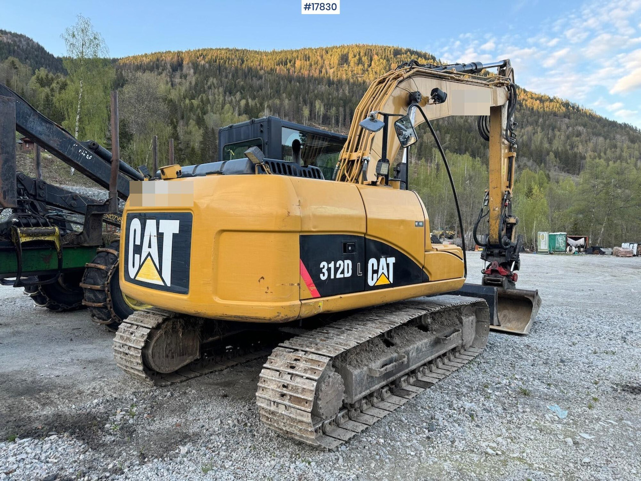 Caterpillar 312D - Excavator: picture 3 Caterpillar 312D - Excavator: picture 3
