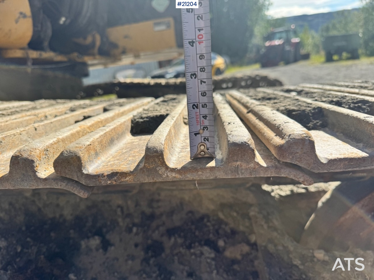 Crawler excavator Caterpillar 323FL: picture 32
