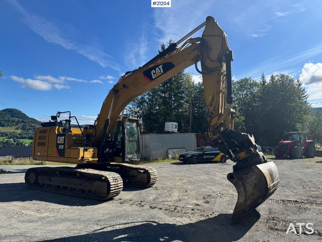 Crawler excavator Caterpillar 323FL: picture 10
