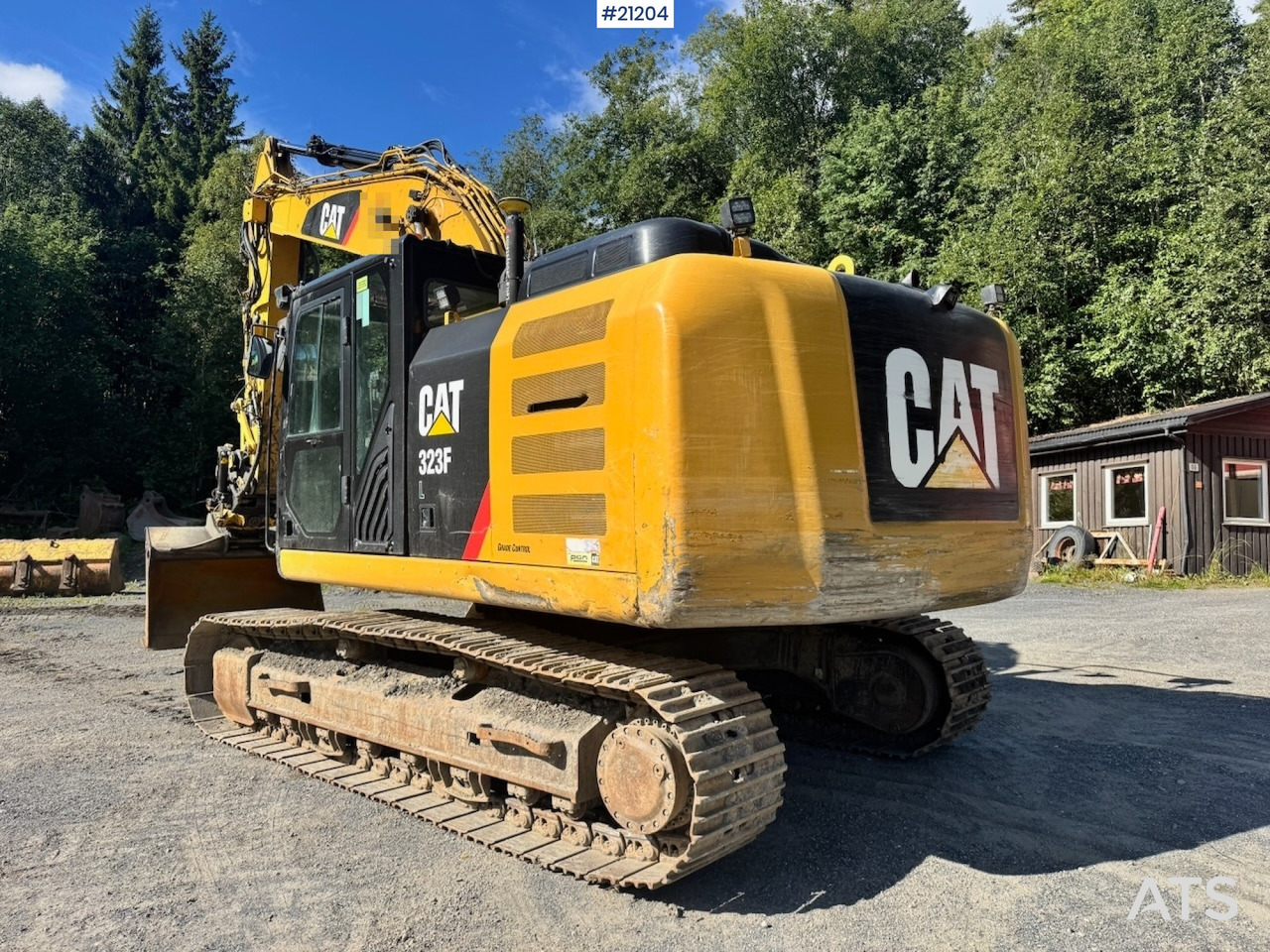 Caterpillar 323FL - Crawler excavator: picture 5 Caterpillar 323FL - Crawler excavator: picture 5