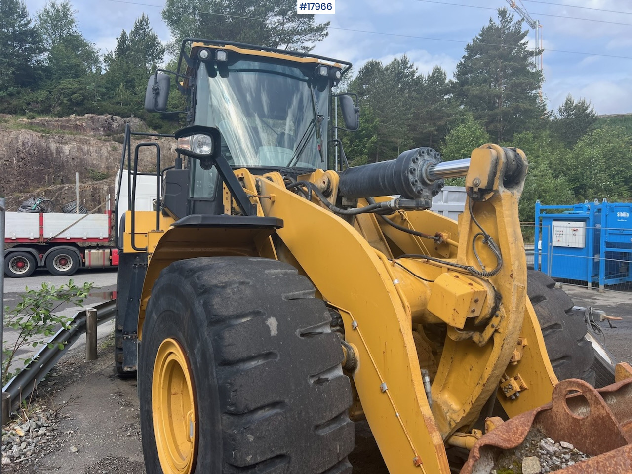 Caterpillar 966M - Wheel loader: picture 3 Caterpillar 966M - Wheel loader: picture 3