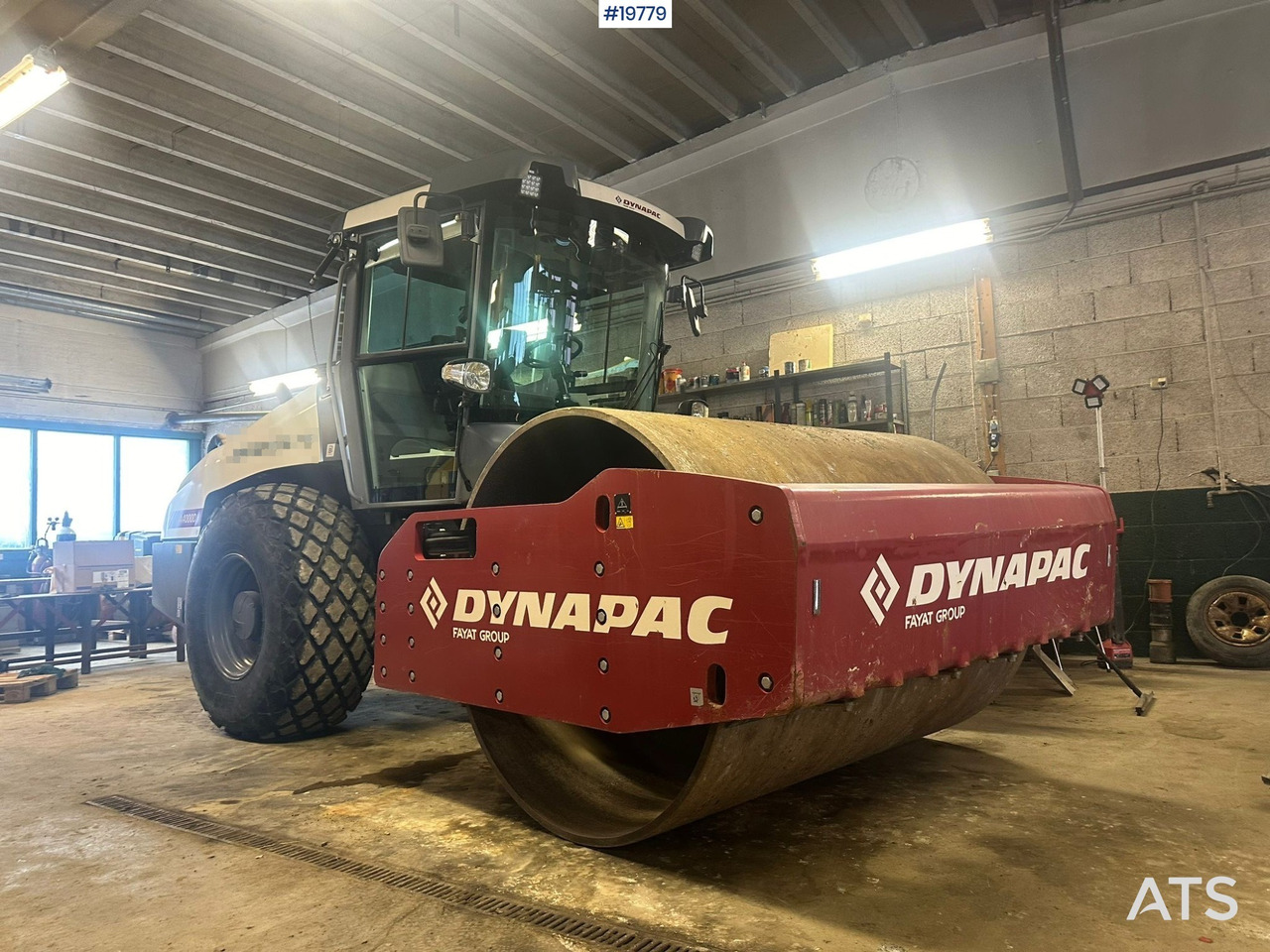 Dynapac CA4000D - Compactor: picture 2 Dynapac CA4000D - Compactor: picture 2
