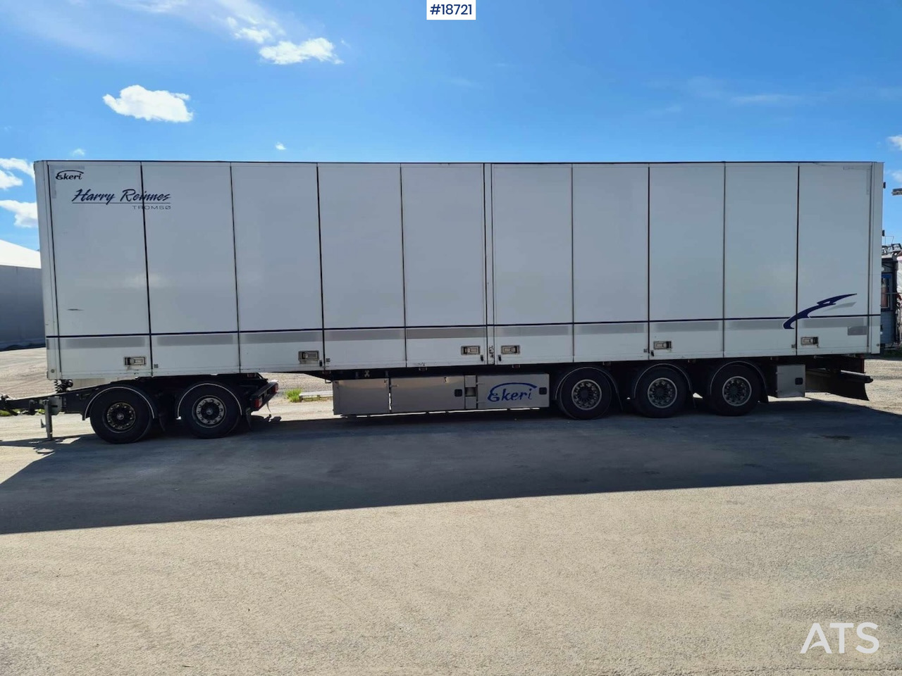 Ekeri 3-axle cabinet semitrailer w/ full side opening. - Closed box trailer: picture 2 Ekeri 3-axle cabinet semitrailer w/ full side opening. - Closed box trailer: picture 2