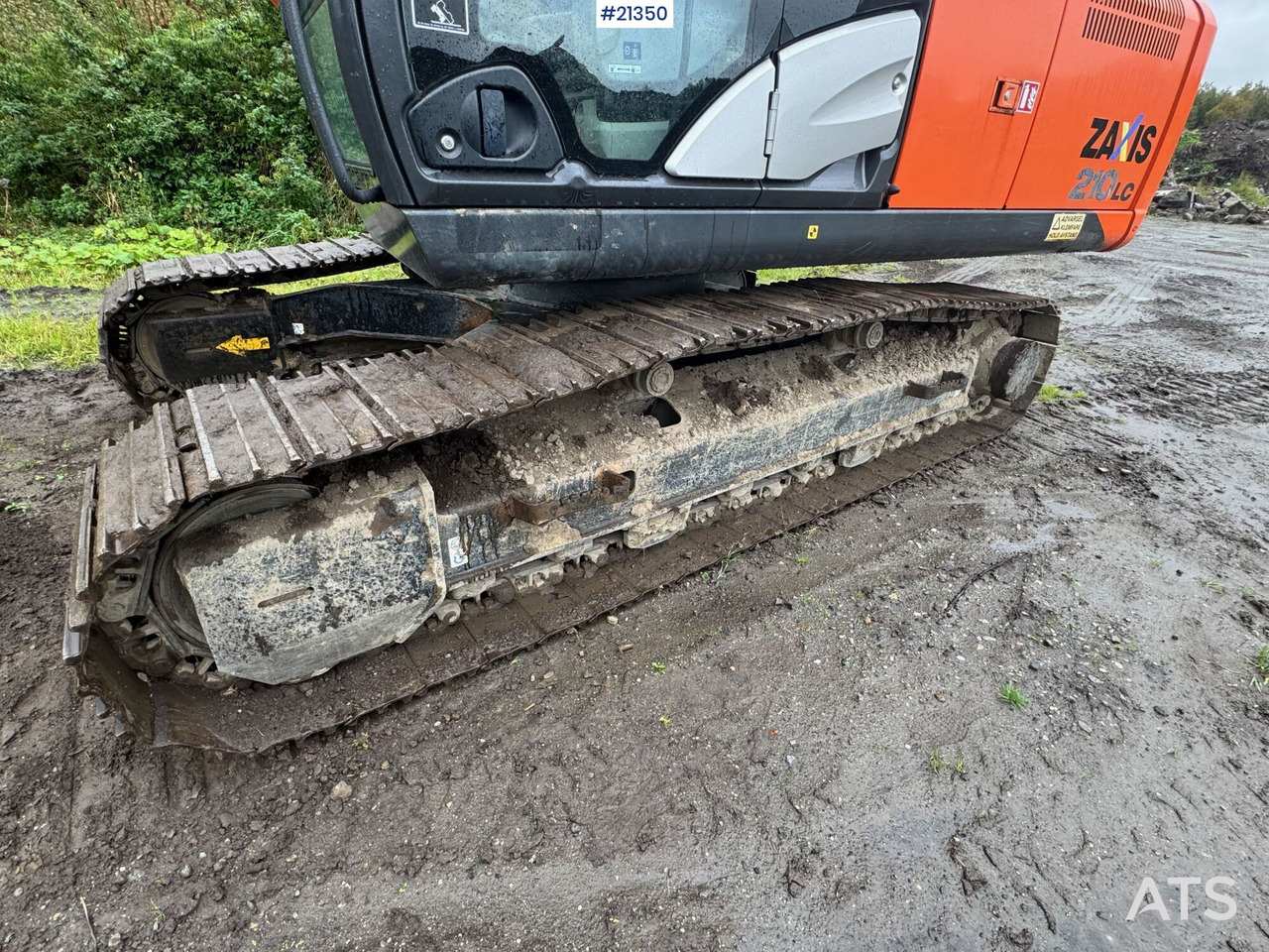 Excavator Hitachi ZX210LC: picture 17