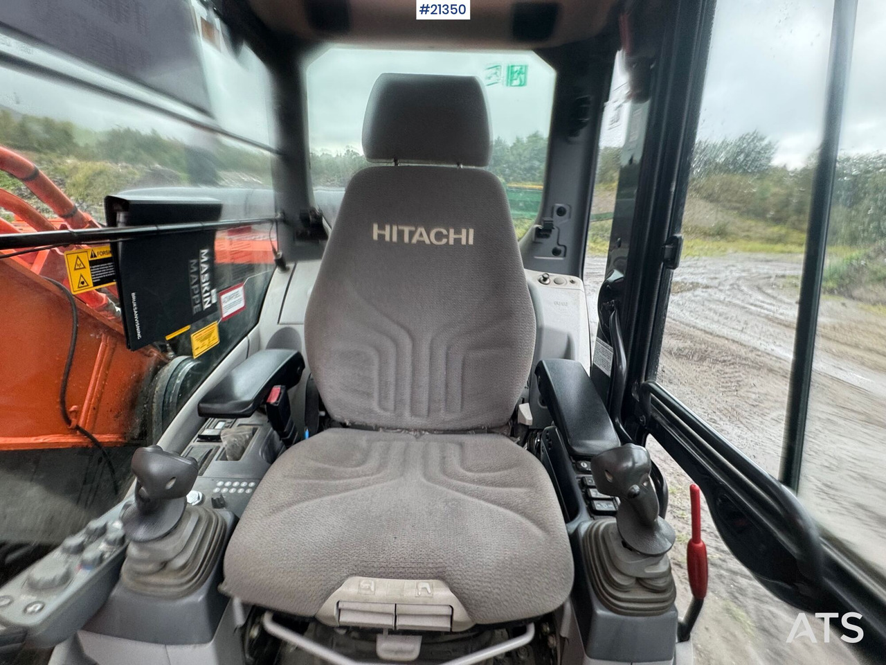 Excavator Hitachi ZX210LC: picture 27