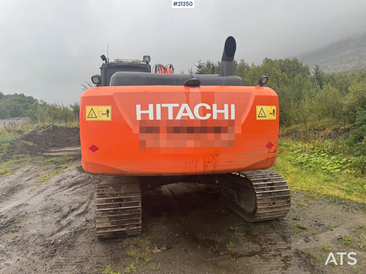 Excavator Hitachi ZX210LC: picture 6