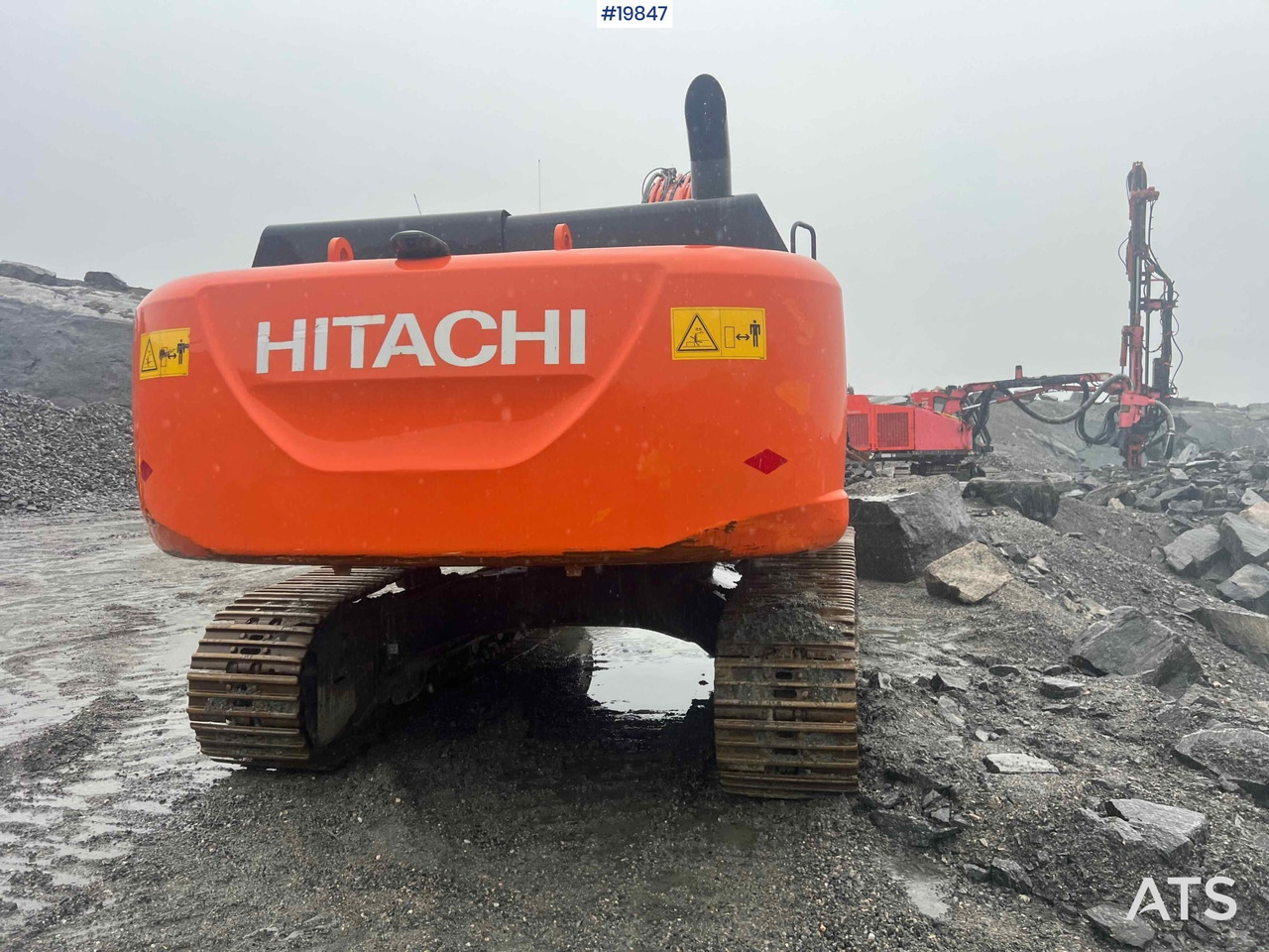 Hitachi ZX350LC-5B - Excavator: picture 5 Hitachi ZX350LC-5B - Excavator: picture 5