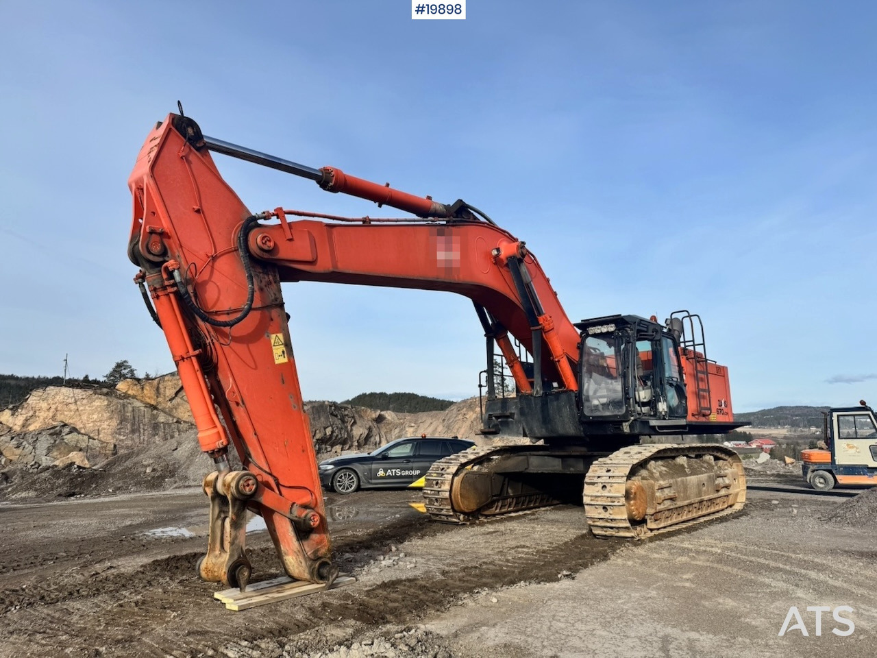 Hitachi ZX670LCH-5 - Excavator: picture 2 Hitachi ZX670LCH-5 - Excavator: picture 2