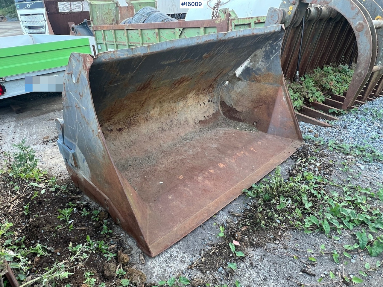 Hjullasterskuffe m/ liten BM feste - Loader bucket for Construction machinery: picture 1 Hjullasterskuffe m/ liten BM feste - Loader bucket for Construction machinery: picture 1