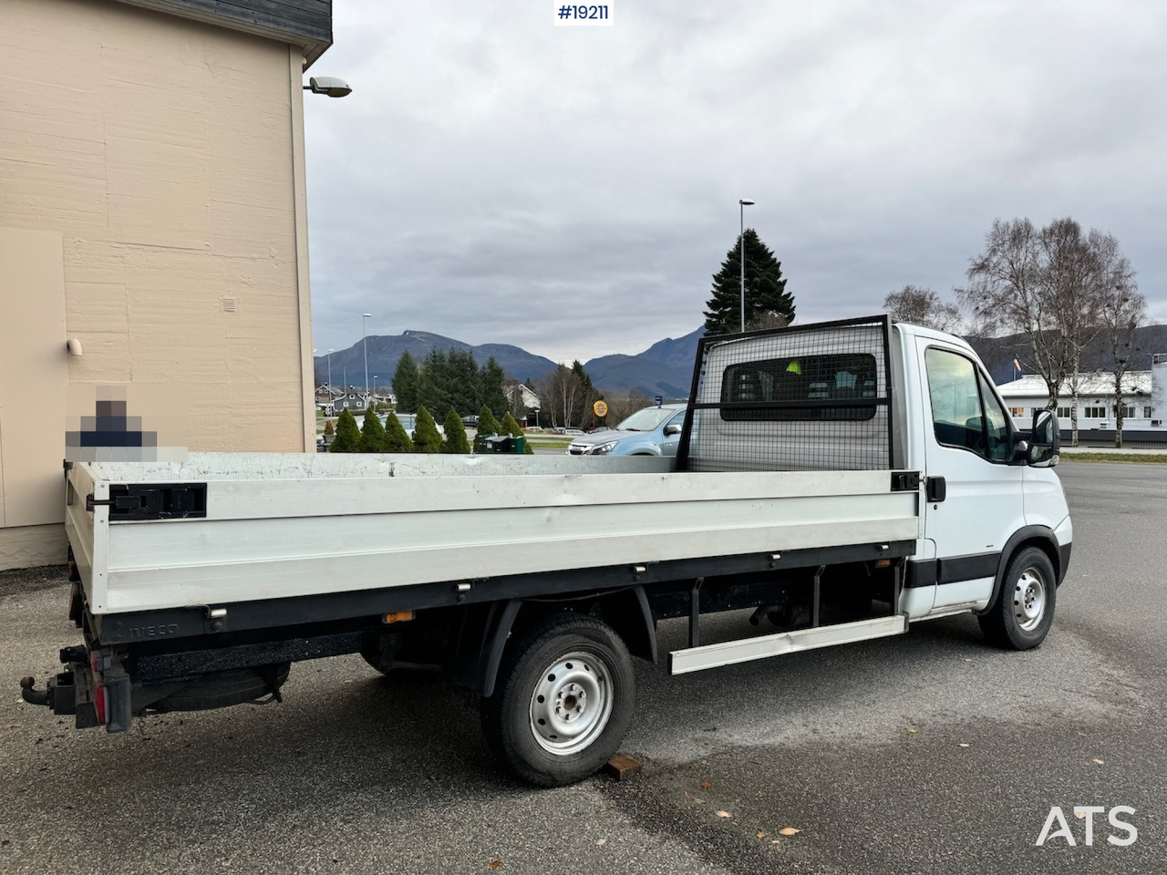 Dropside/ Flatbed truck Iveco 35S14: picture 6