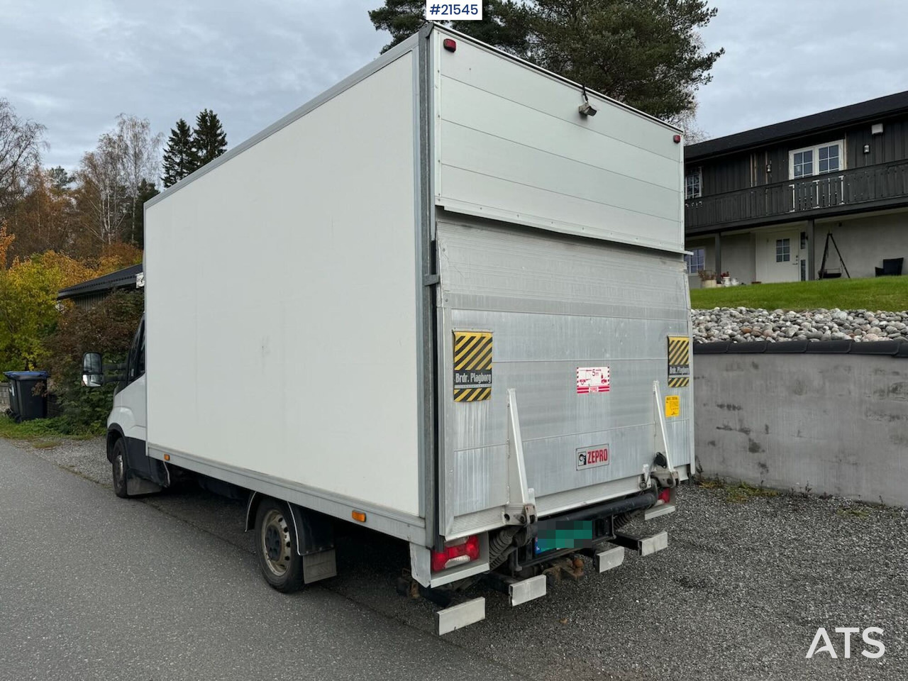 Iveco Daily DAILY - Box truck: picture 3 Iveco Daily DAILY - Box truck: picture 3