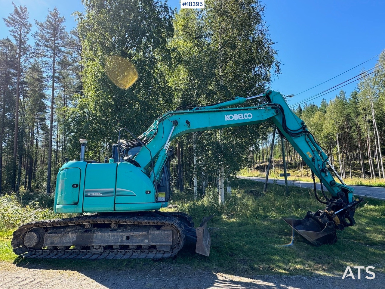 Kobelco SK140SRLC - Excavator: picture 2 Kobelco SK140SRLC - Excavator: picture 2