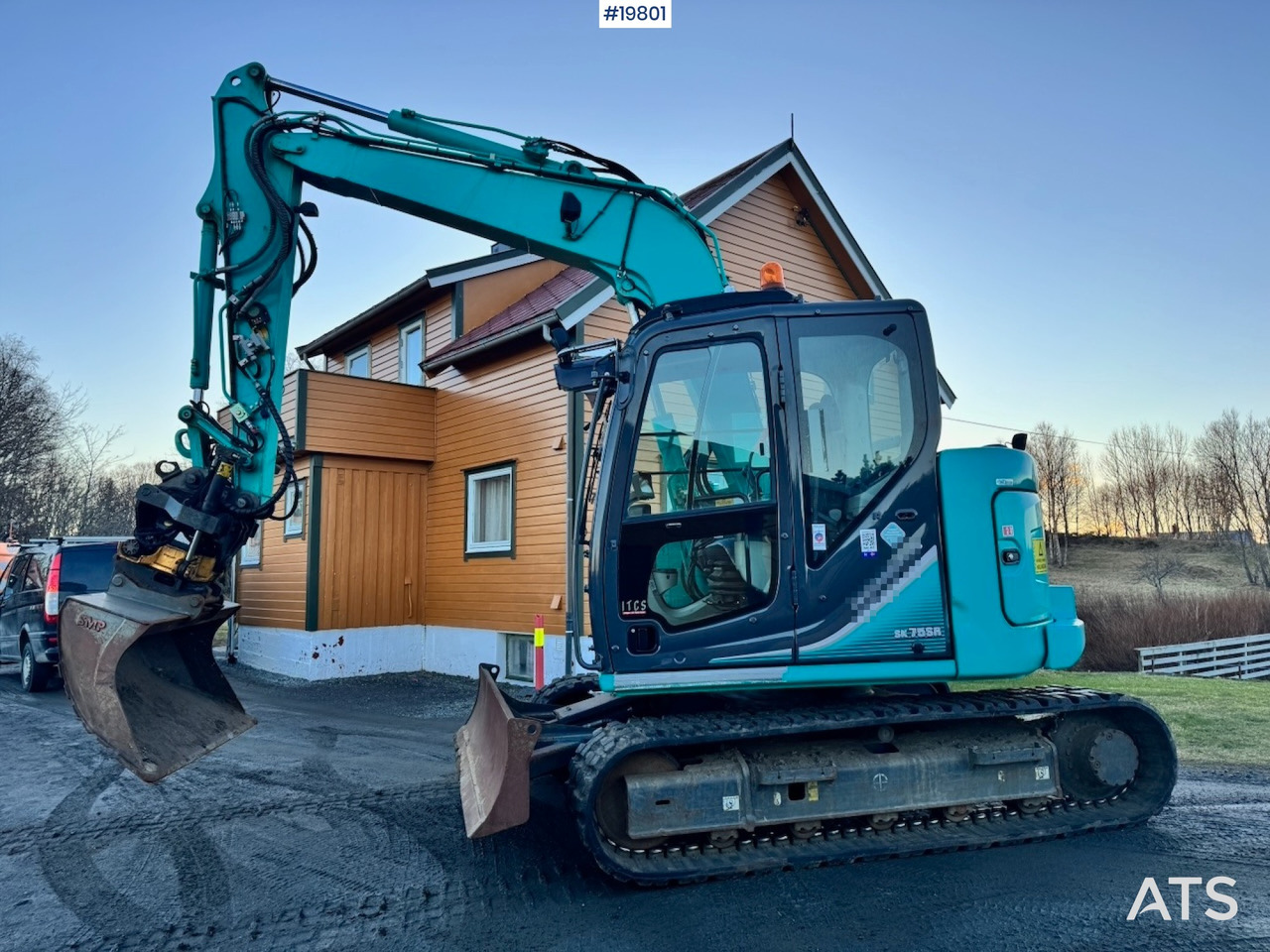Kobelco SK75SR-3E - Excavator: picture 2 Kobelco SK75SR-3E - Excavator: picture 2
