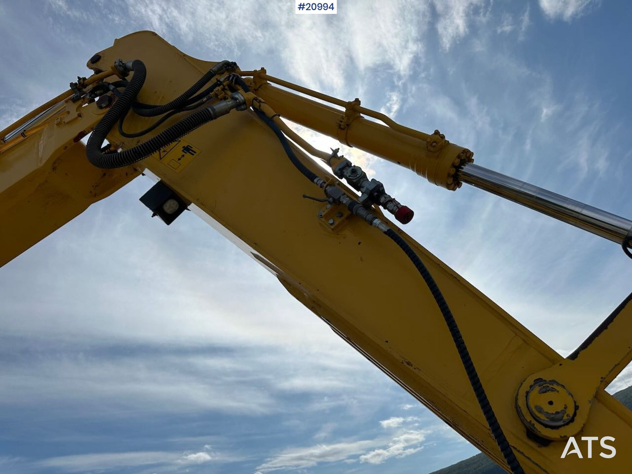 Crawler excavator Komatsu PC228USLC-10: picture 13