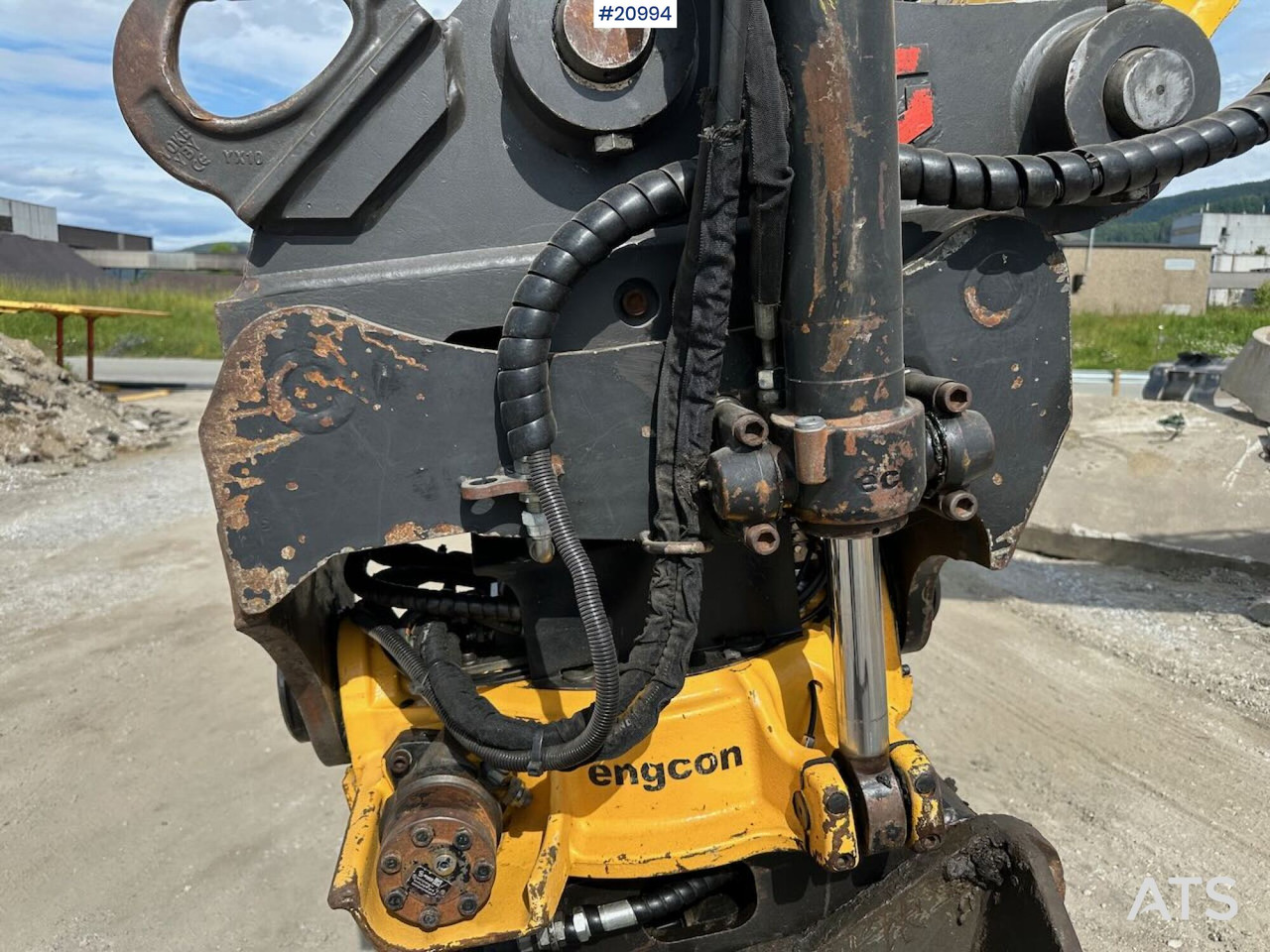Crawler excavator Komatsu PC228USLC-10: picture 11