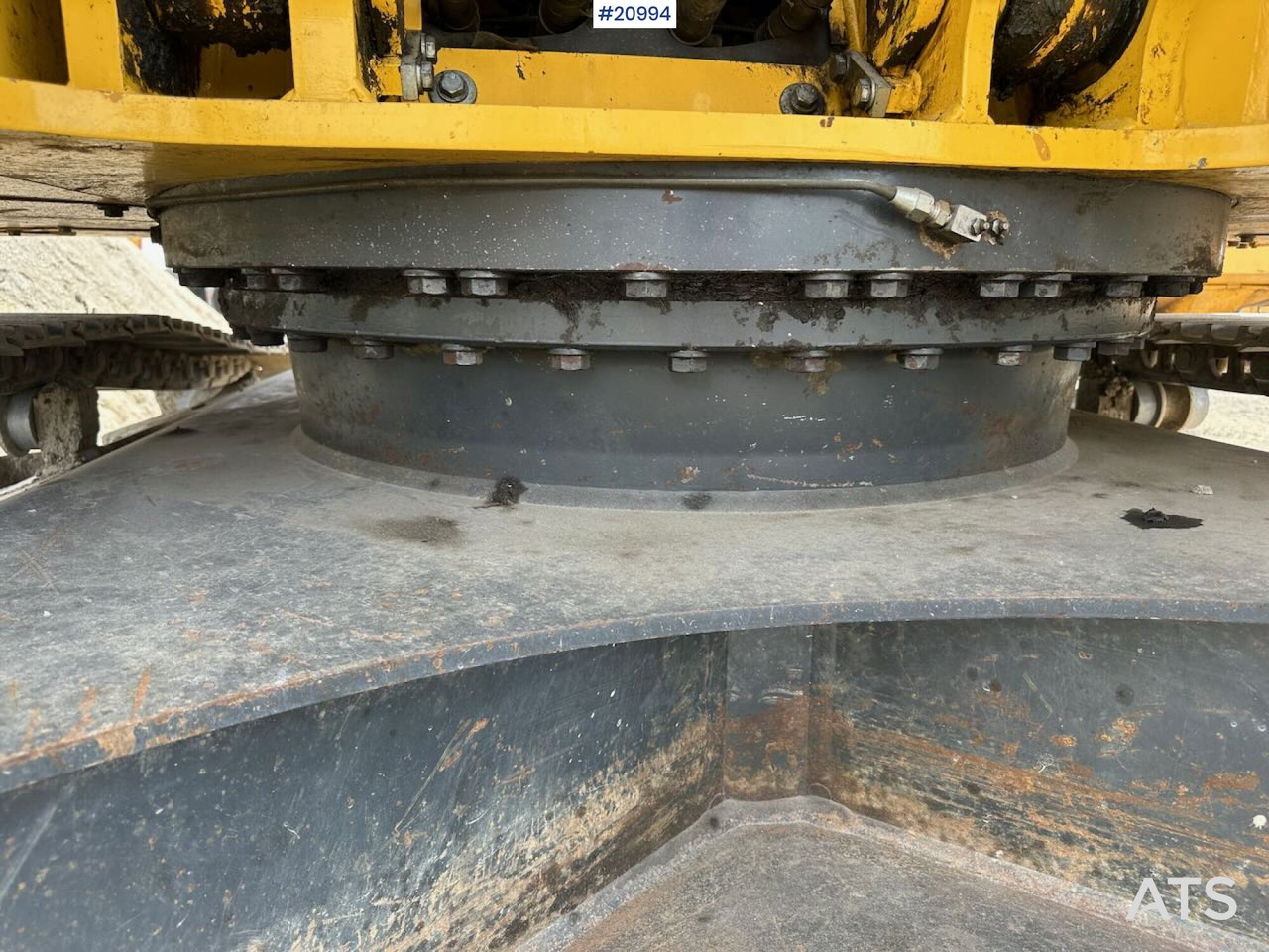 Crawler excavator Komatsu PC228USLC-10: picture 17