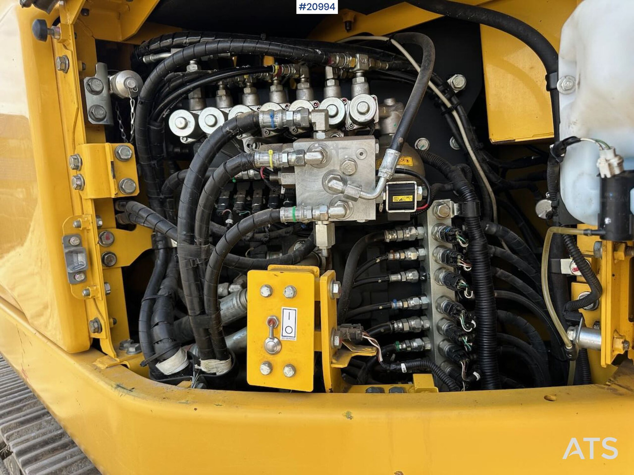 Crawler excavator Komatsu PC228USLC-10: picture 29