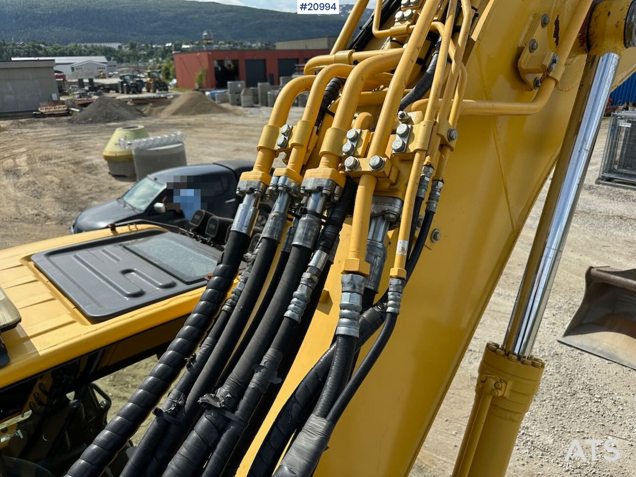 Crawler excavator Komatsu PC228USLC-10: picture 31