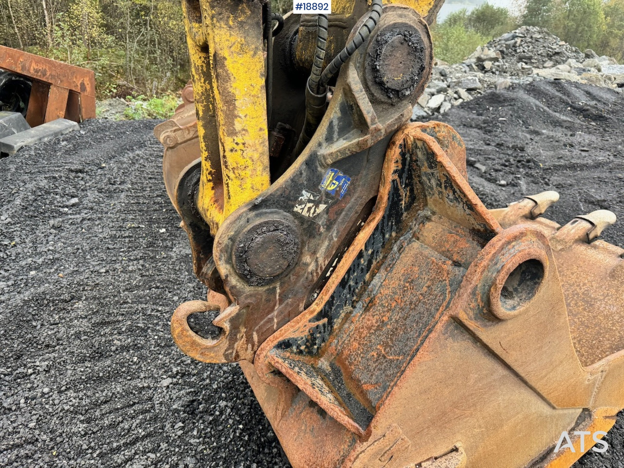 Lease a Komatsu PC240LC-6K Beltegraver m/ Graveskuffe Komatsu PC240LC-6K Beltegraver m/ Graveskuffe: picture 23