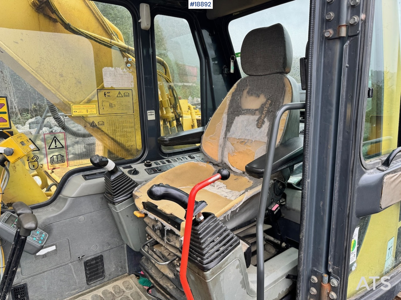 Lease a Komatsu PC240LC-6K Beltegraver m/ Graveskuffe Komatsu PC240LC-6K Beltegraver m/ Graveskuffe: picture 26