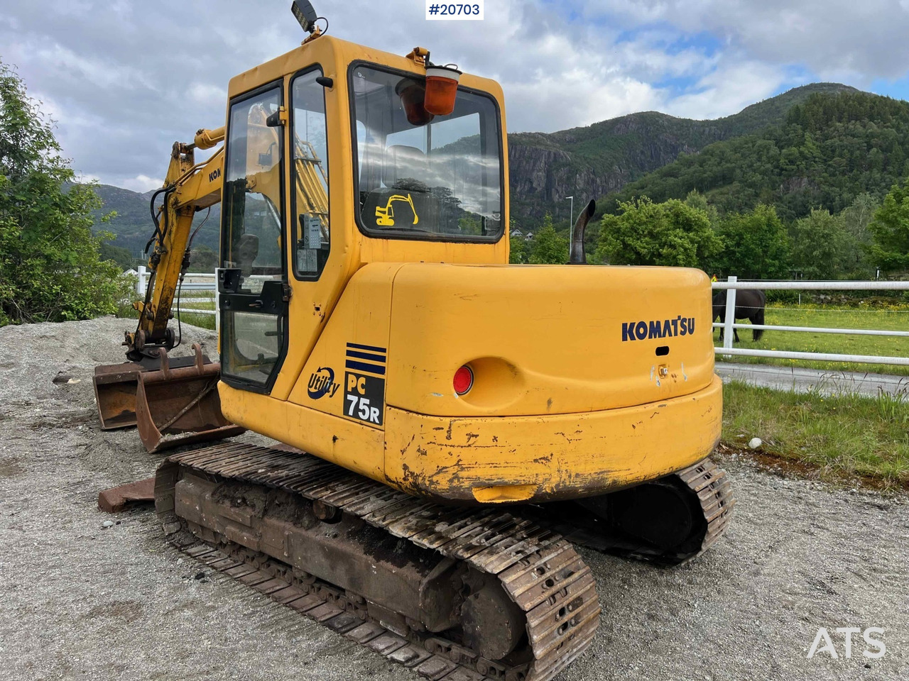 Komatsu PC75 - Excavator: picture 2 Komatsu PC75 - Excavator: picture 2
