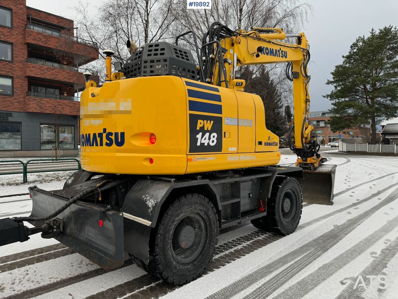 Komatsu PW148-11 - Wheel excavator: picture 5 Komatsu PW148-11 - Wheel excavator: picture 5