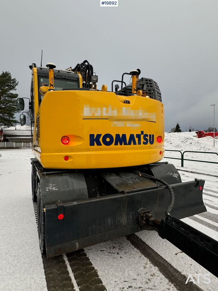 Komatsu PW148-11 - Wheel excavator: picture 4 Komatsu PW148-11 - Wheel excavator: picture 4