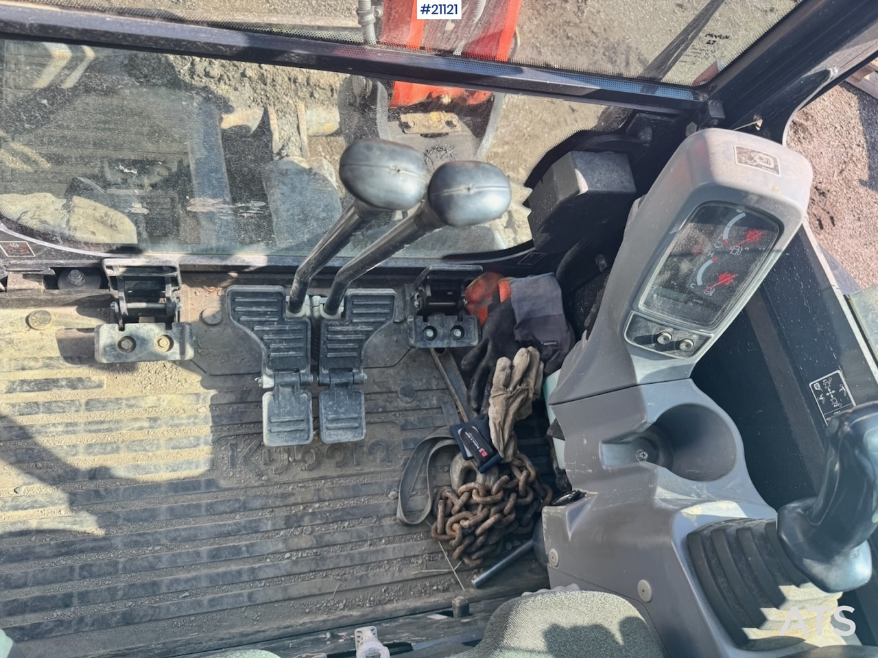 Mini excavator Kubota KX027-4: picture 28