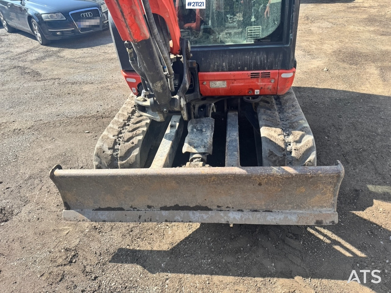 Mini excavator Kubota KX027-4: picture 13