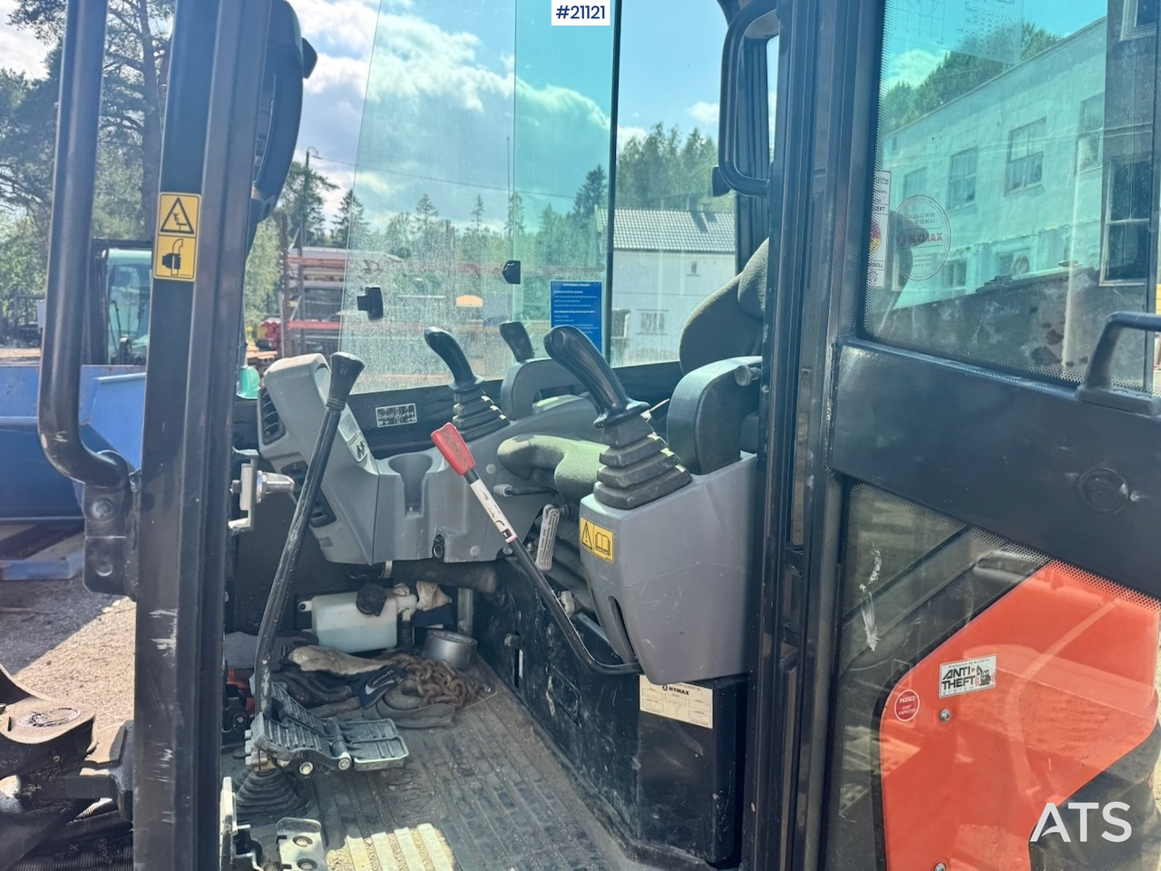 Mini excavator Kubota KX027-4: picture 27