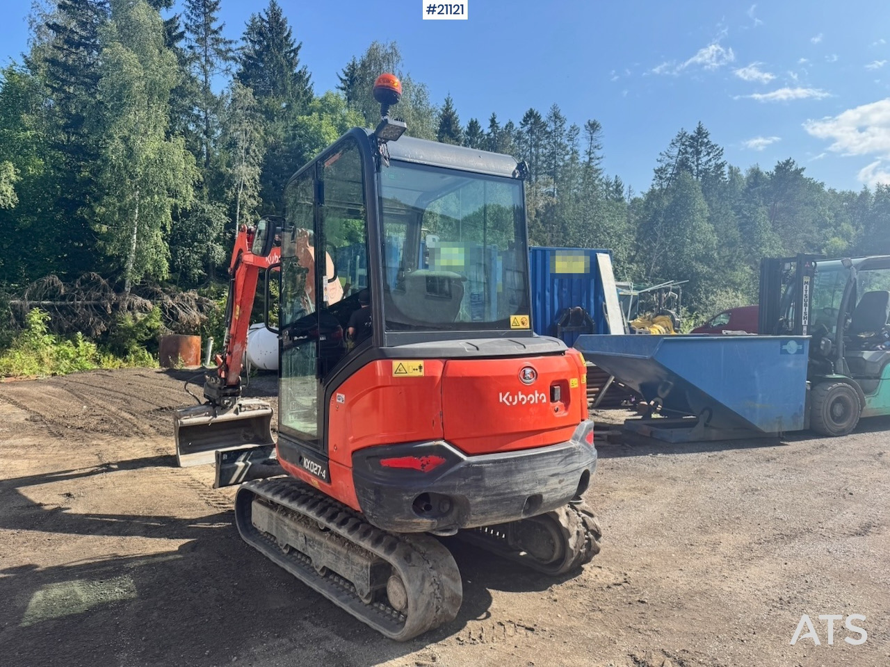 Mini excavator Kubota KX027-4: picture 7