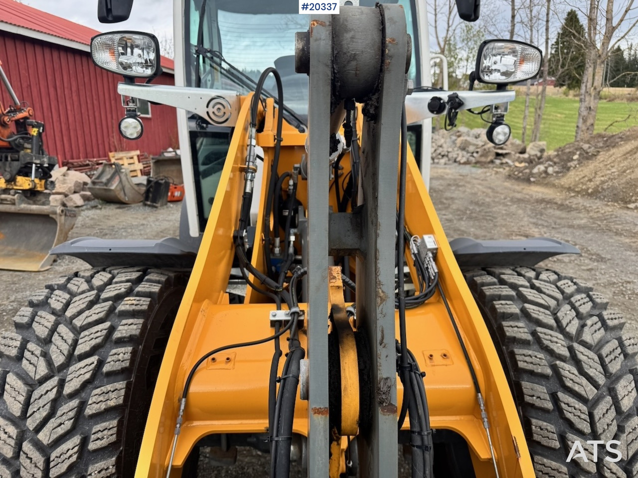 Wheel loader Liebherr L506C: picture 19