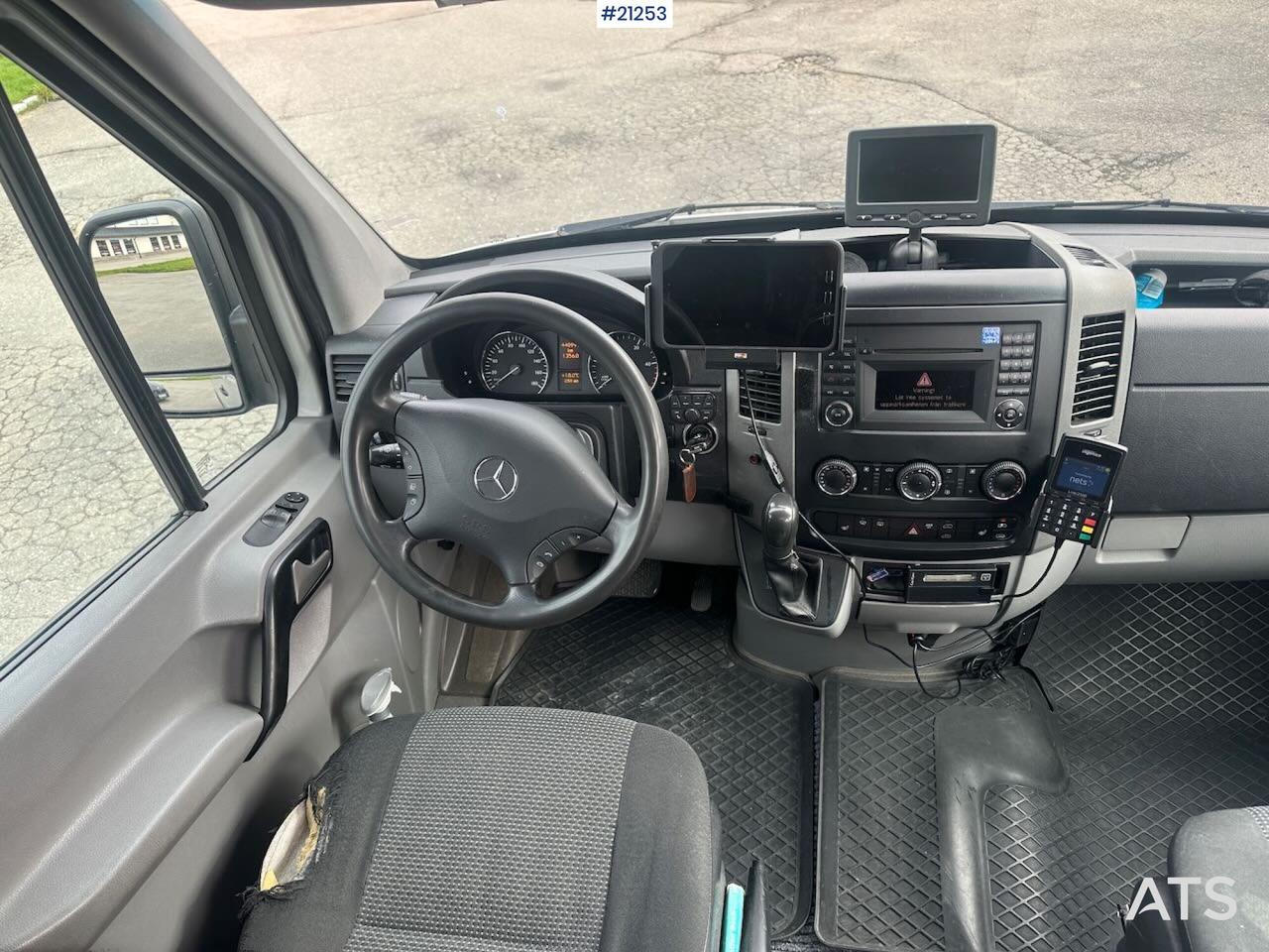 Minibus, Passenger van Mercedes Sprinter: picture 23