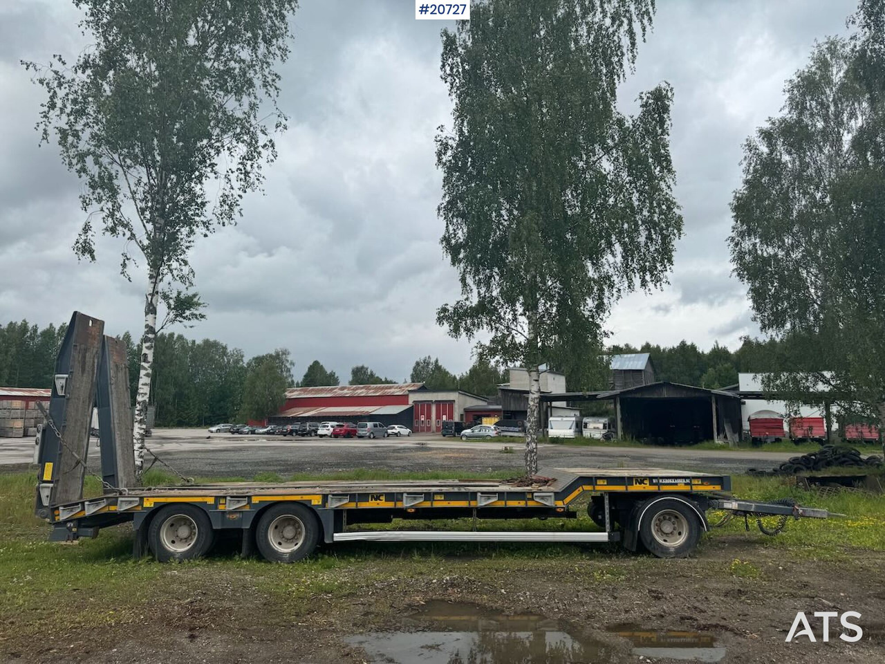 NC NC - Low loader trailer: picture 2 NC NC - Low loader trailer: picture 2