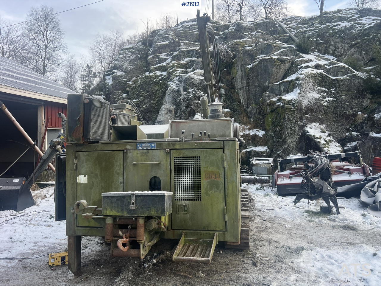 Nemek 503 TXI borerigg m/ lite timer i forhold til alder - Drilling rig: picture 3 Nemek 503 TXI borerigg m/ lite timer i forhold til alder - Drilling rig: picture 3