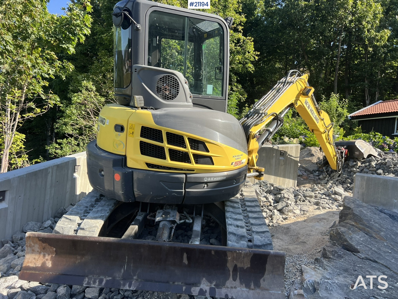 New Holland E55B - Crawler excavator: picture 2 New Holland E55B - Crawler excavator: picture 2