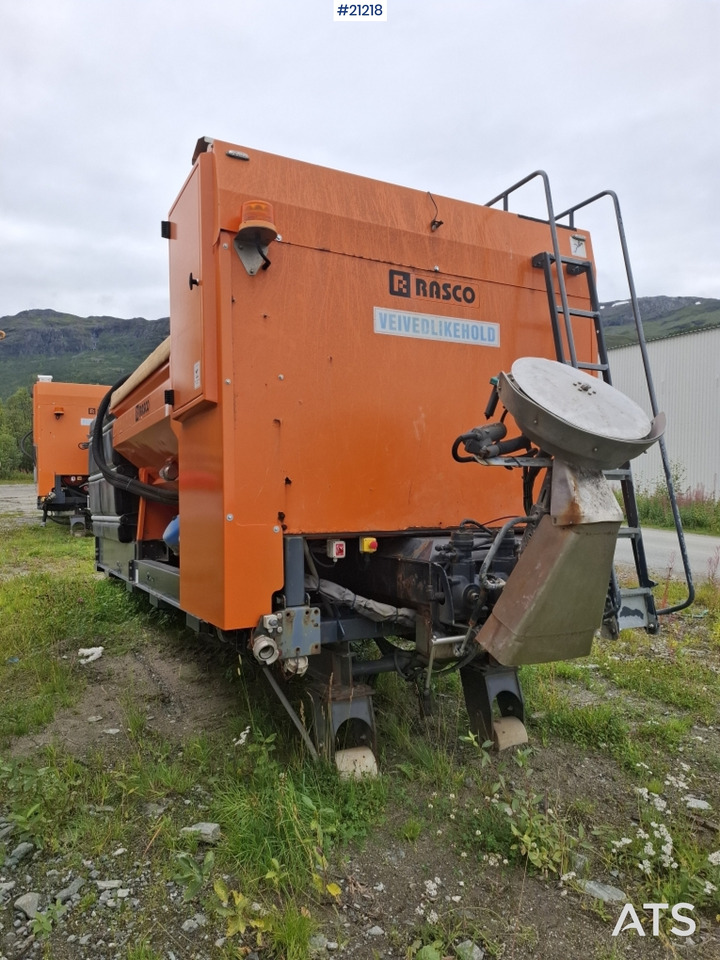 Rasco Solid - Sand/ Salt spreader: picture 1 Rasco Solid - Sand/ Salt spreader: picture 1