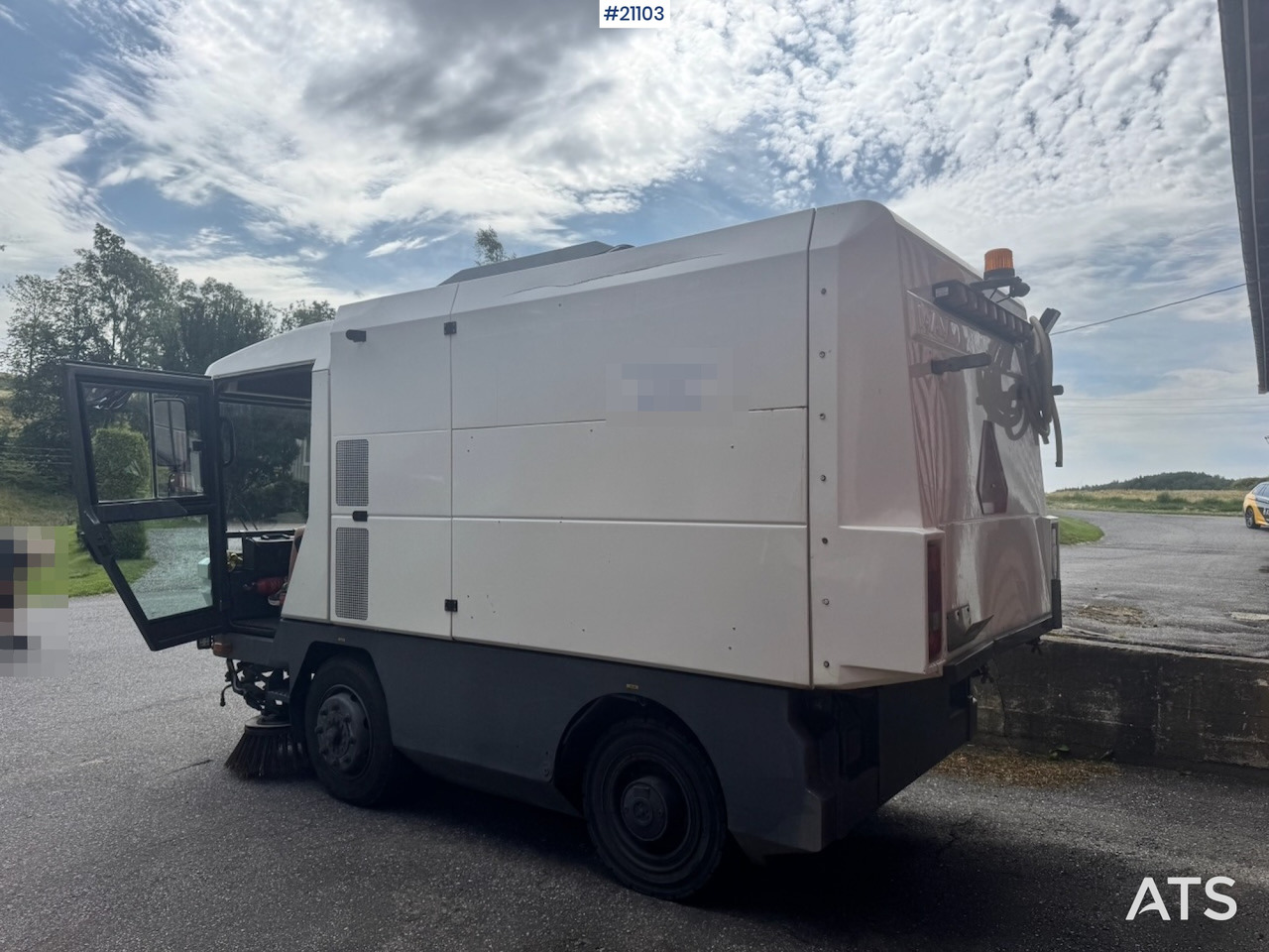 Ravo 540 - Road sweeper: picture 4 Ravo 540 - Road sweeper: picture 4