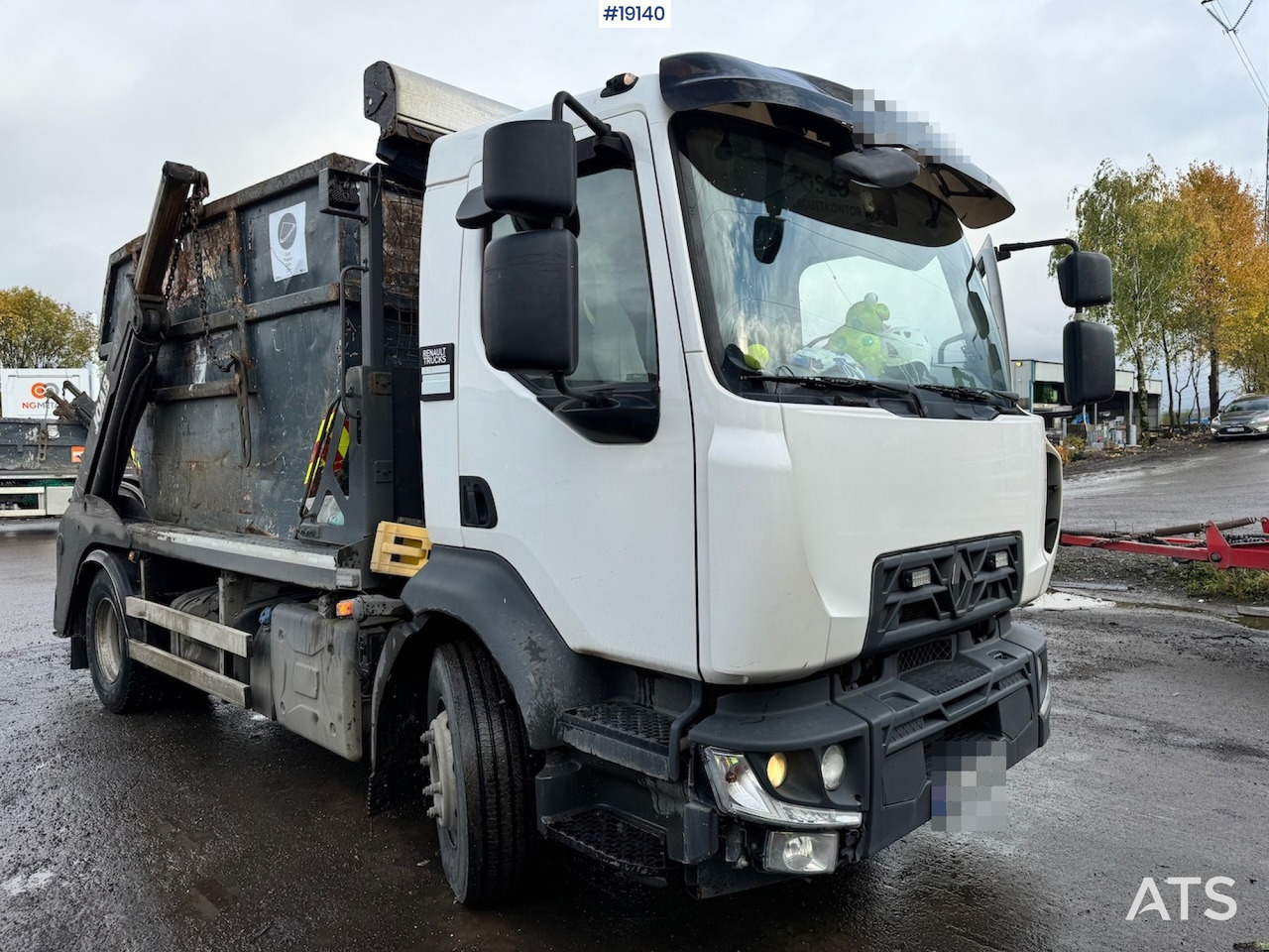 Renault D16 - Skip loader truck: picture 1 Renault D16 - Skip loader truck: picture 1