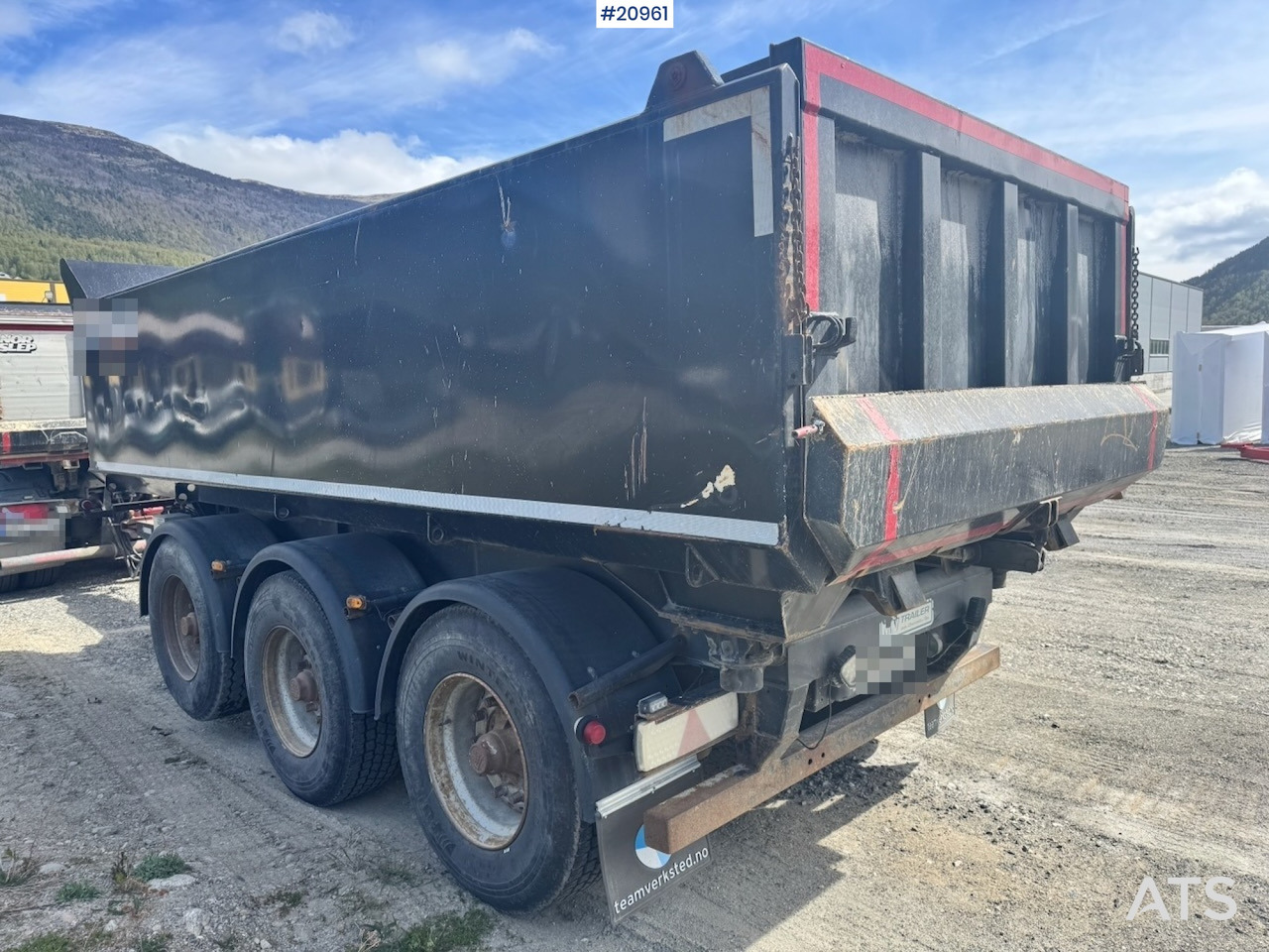 Renders trippelkjerre - Tipper trailer: picture 2 Renders trippelkjerre - Tipper trailer: picture 2